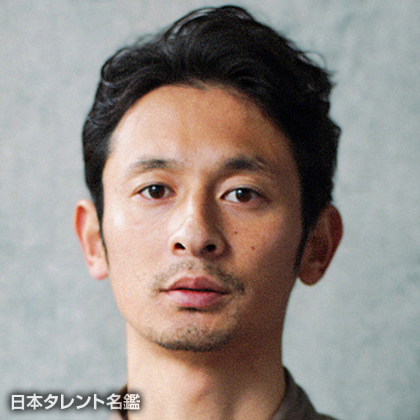 春日　潤也