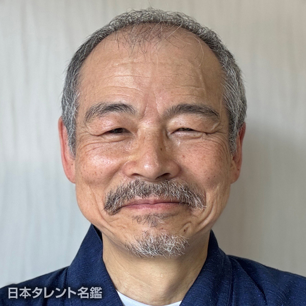 小林　清秀