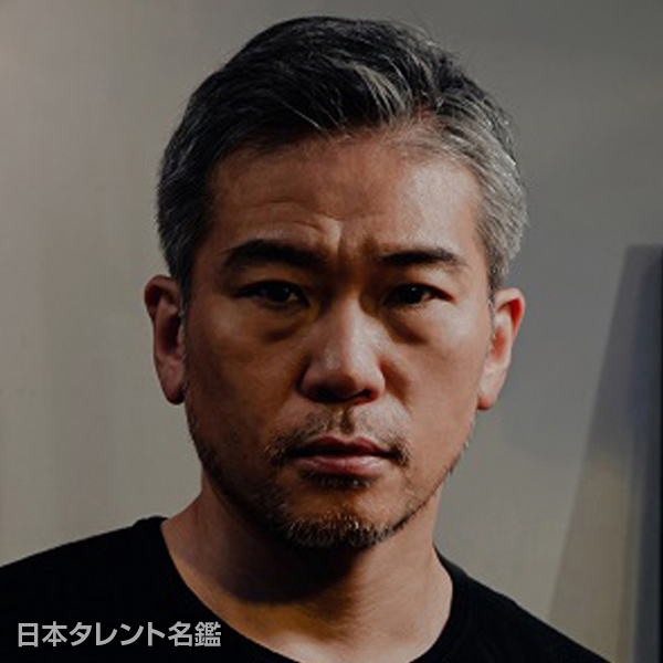 喜安　浩平