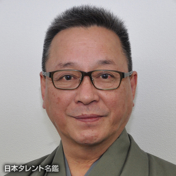 益城　孝次郎