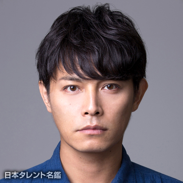 姜 暢雄