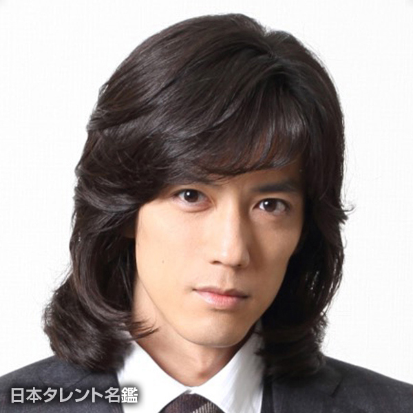 半田　健人