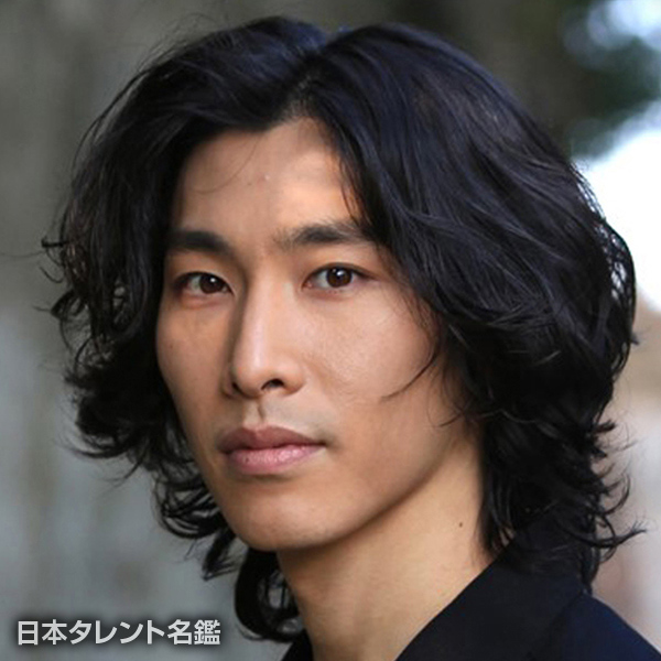 伊藤　白馬
