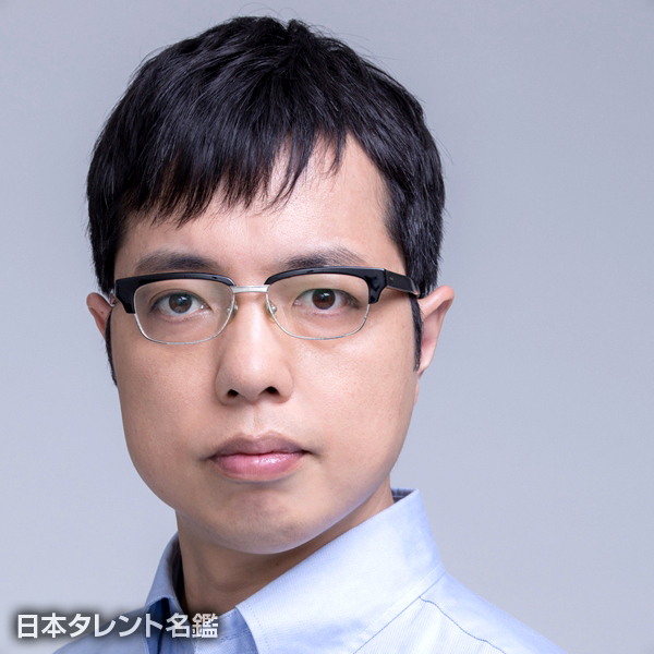 小松 利昌