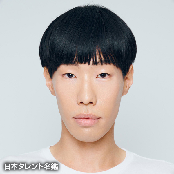 坂口　涼太郎