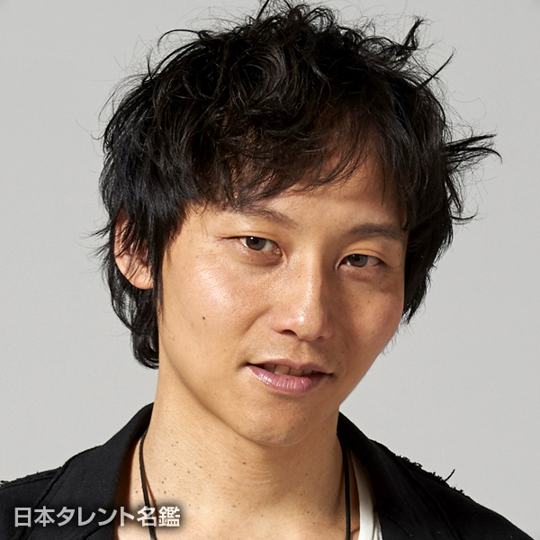 兼松 若人