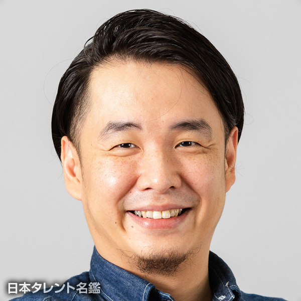 阪田　智靖