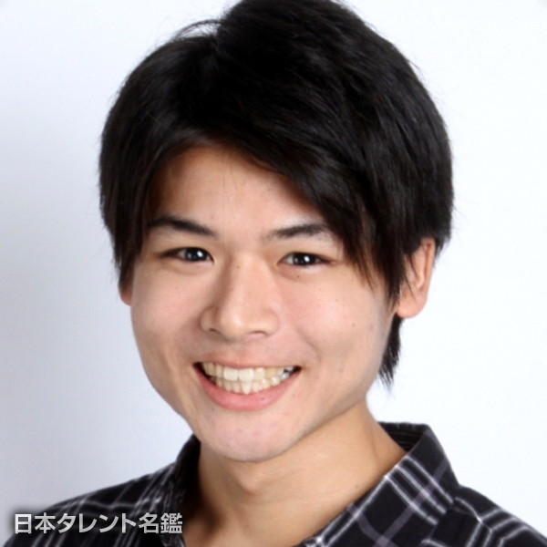 犬塚　俊輔