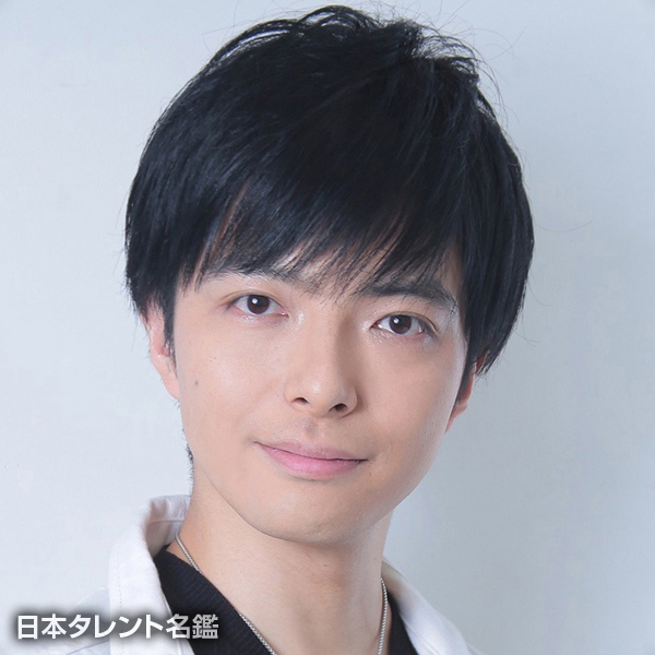 浅利　遼太
