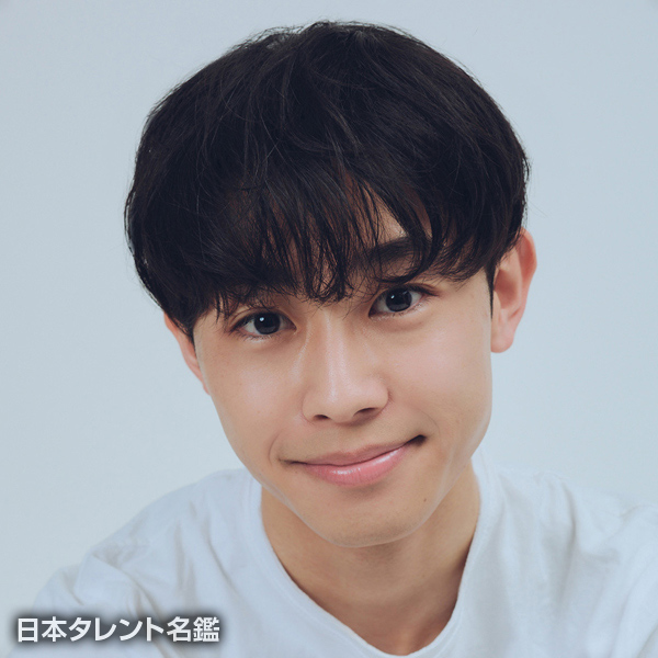 新井　真悟