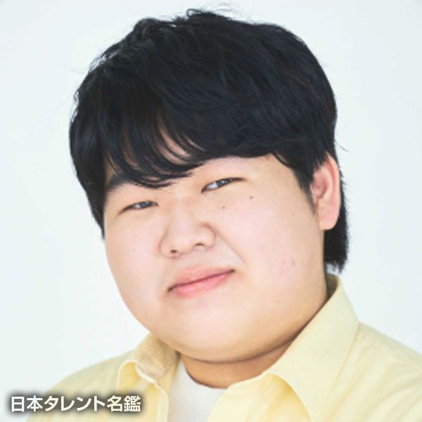 小山　春朋