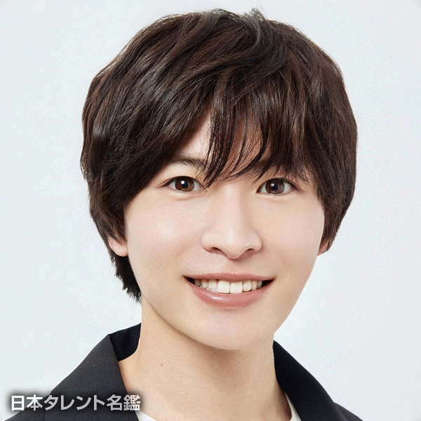 白石　康介