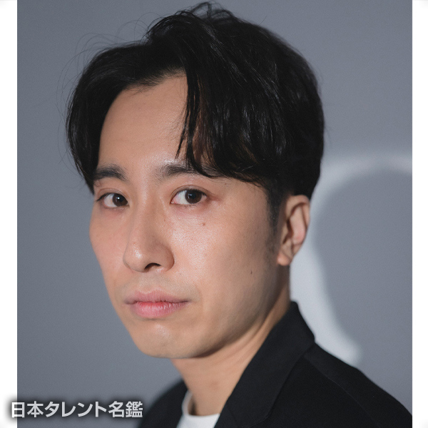 津田　恭佑