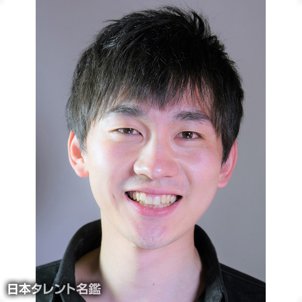 小西　塁