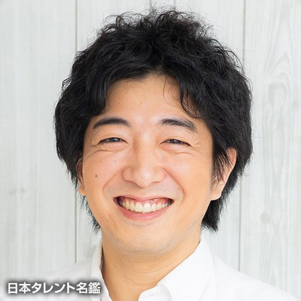 松森　謙治