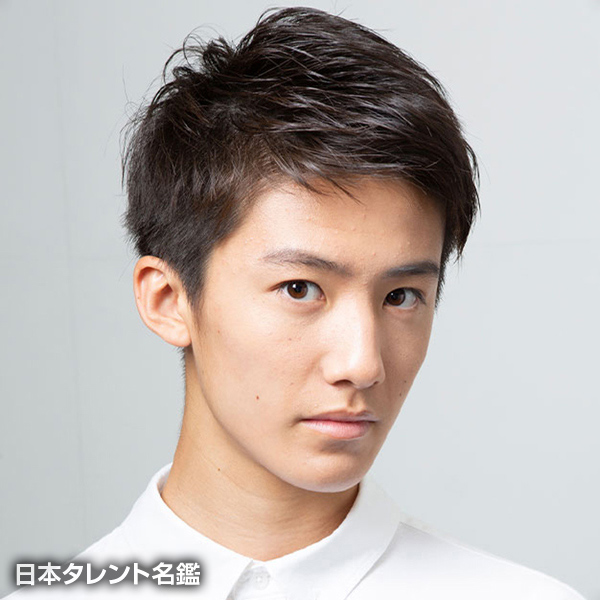 灰塚　宗史