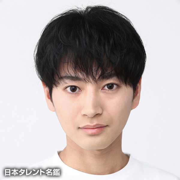 結城　琳久也