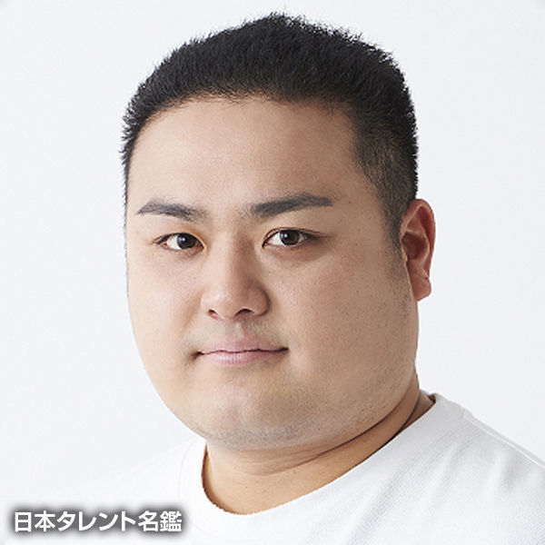 吉田　英成