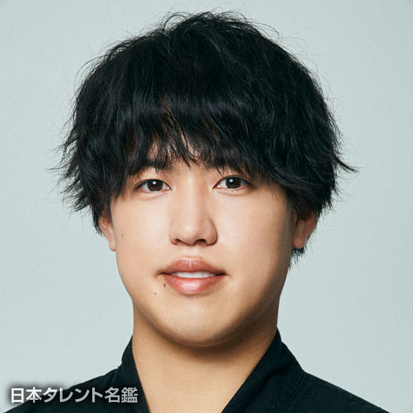 川島　悠希