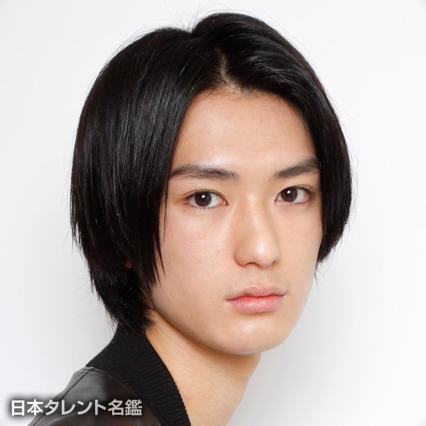 青木　耀