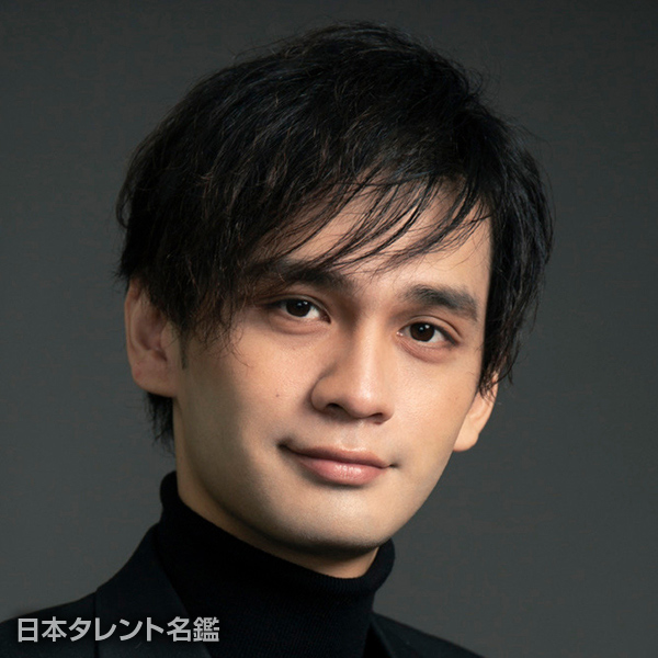 内田　仁