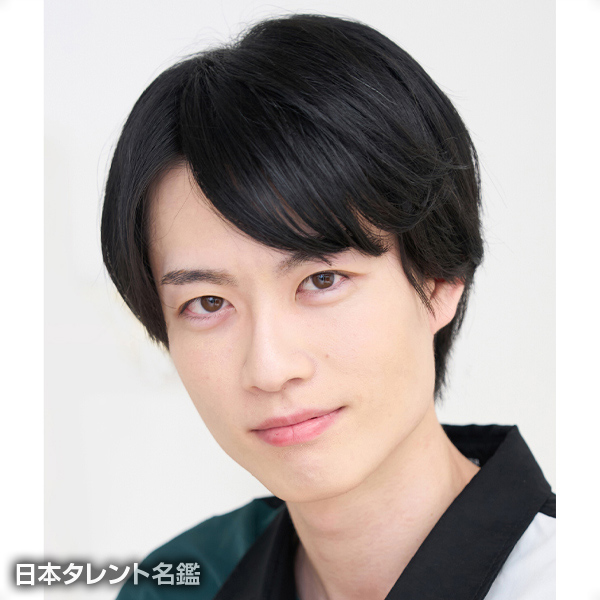 立花　健人