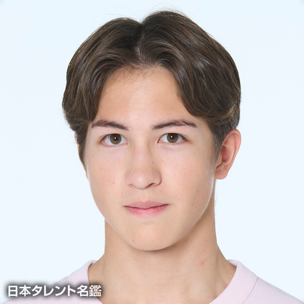 胡凛　ウィリアムズ