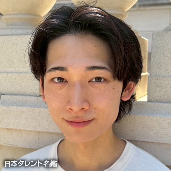 青柳　貴翔