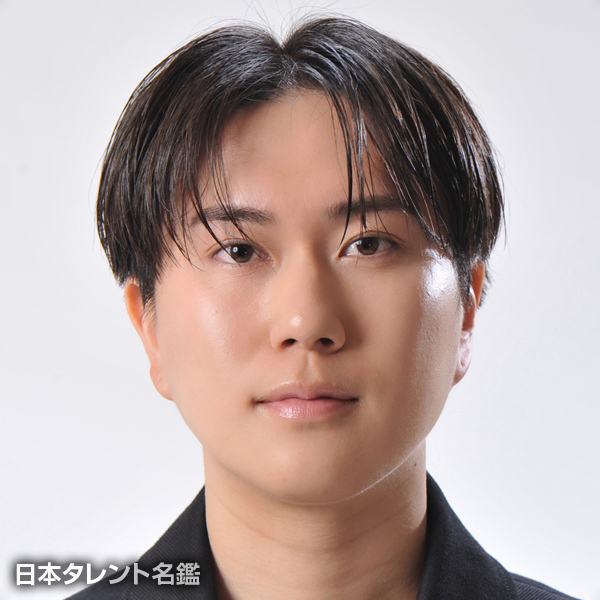 松山　直樹