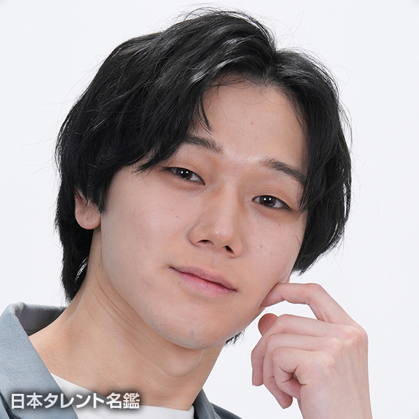中田　瑛介
