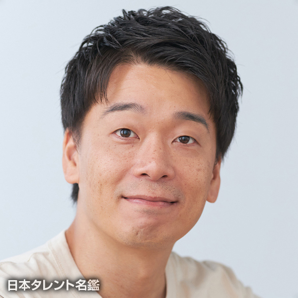 高岡　ヒロシ