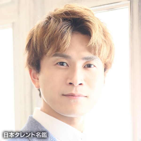 高坂　知也