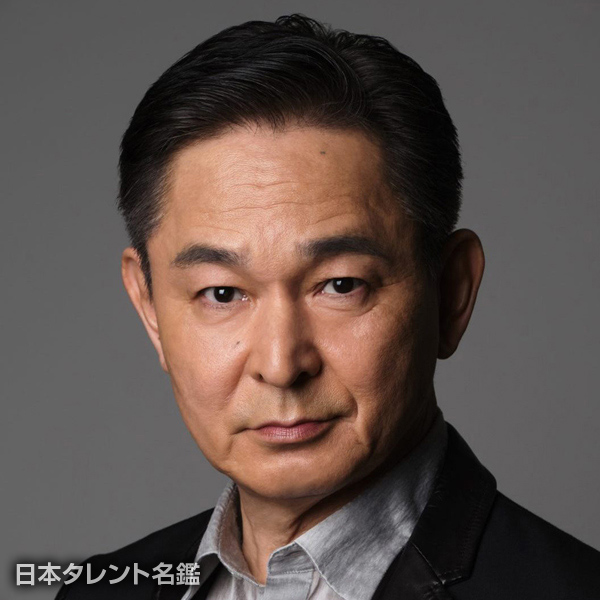 川野　太郎