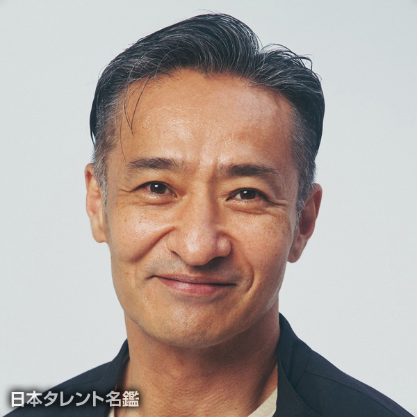山口　祥行