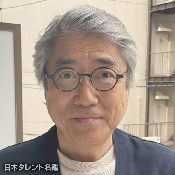 国枝　量平