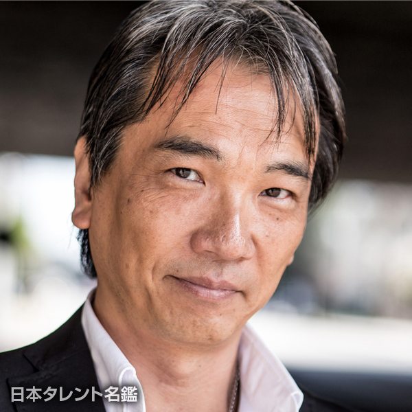 向井 恭介