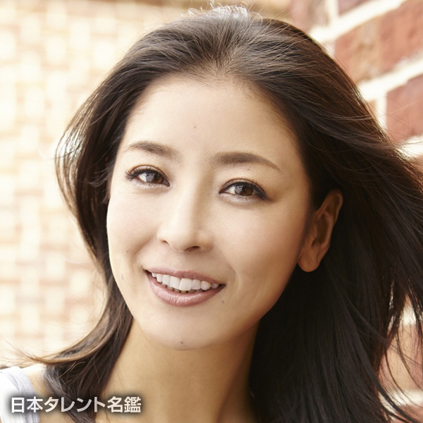 日向　涼子
