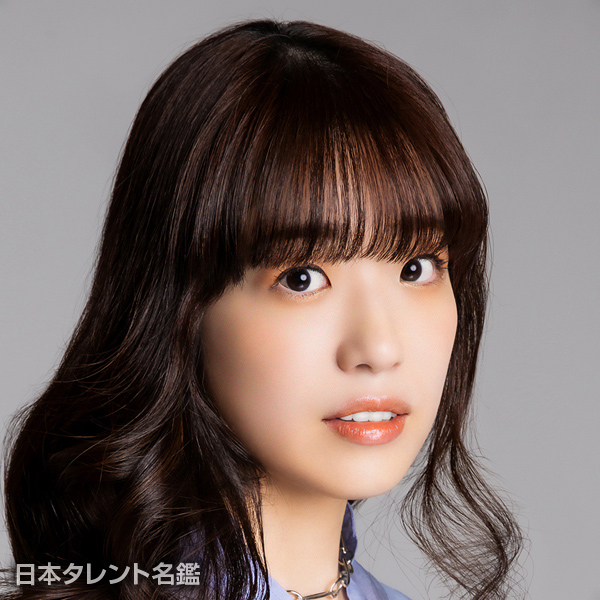 富田　麻帆