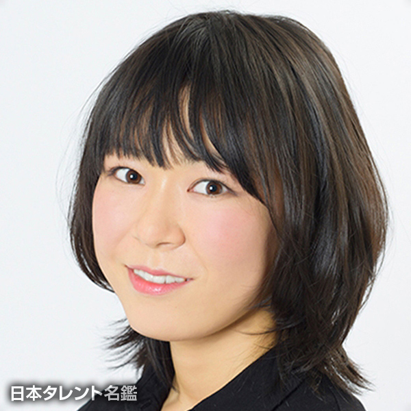 小島　あやめ