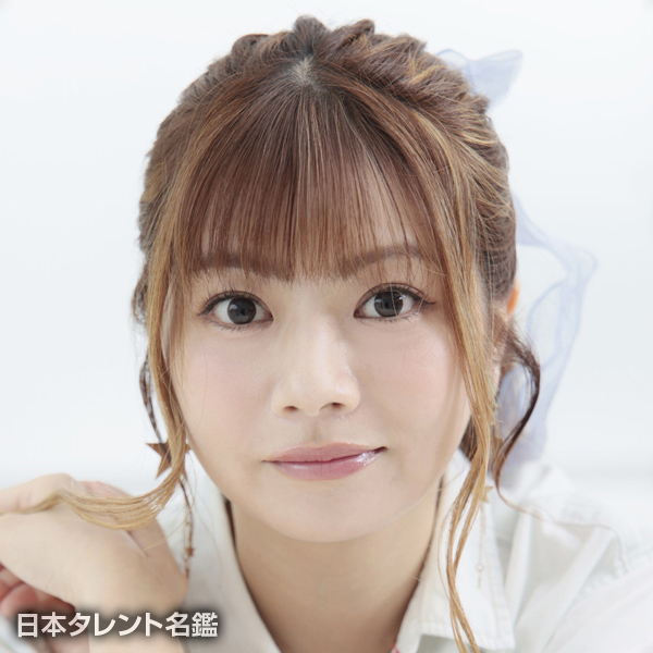 明坂　聡美