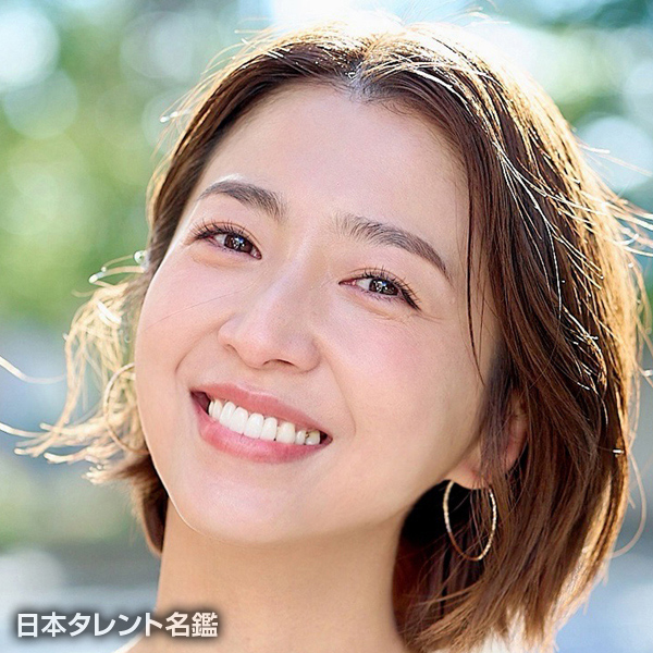 美馬　アンナ
