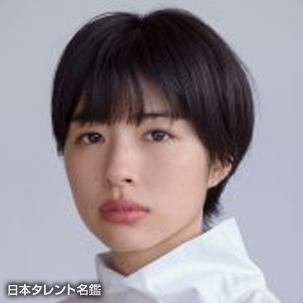 佐久間　由衣