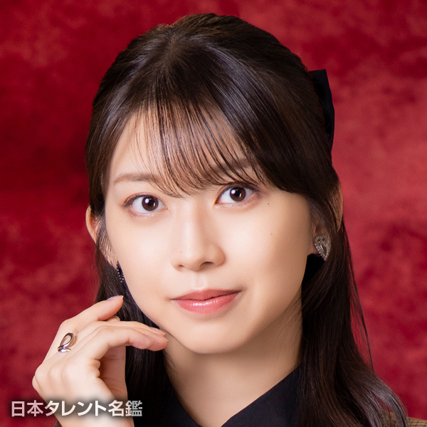 牧野　真莉愛