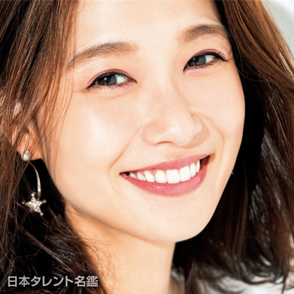 谷川 りさこ