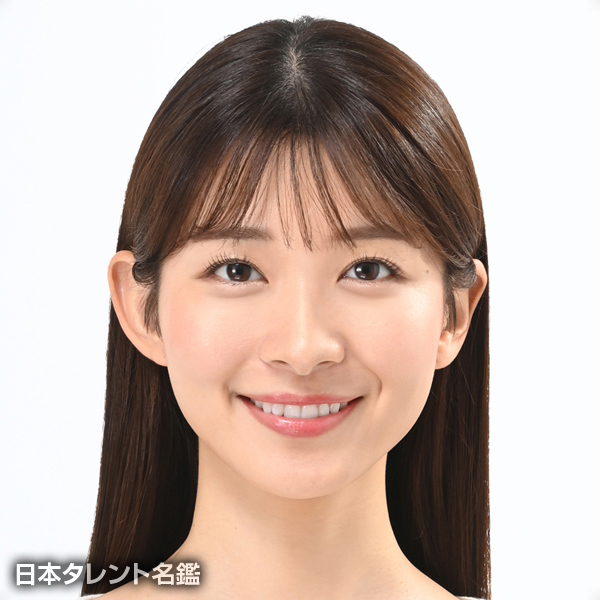 山本　里菜