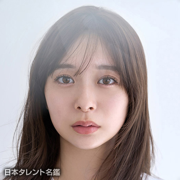 田鍋　梨々花