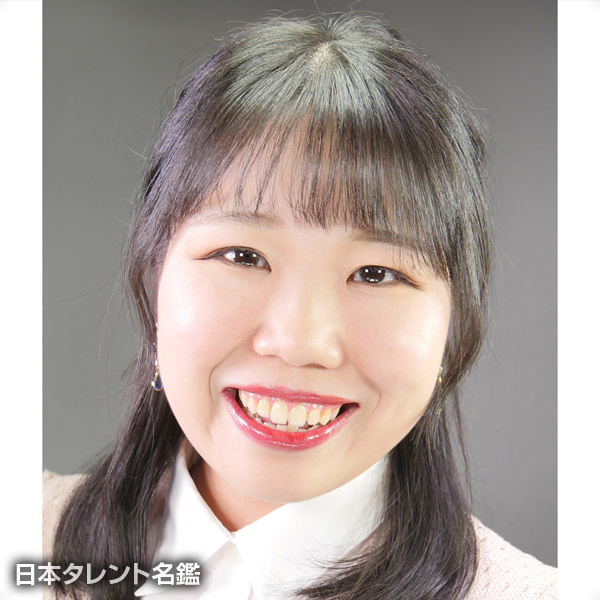 山口　美里