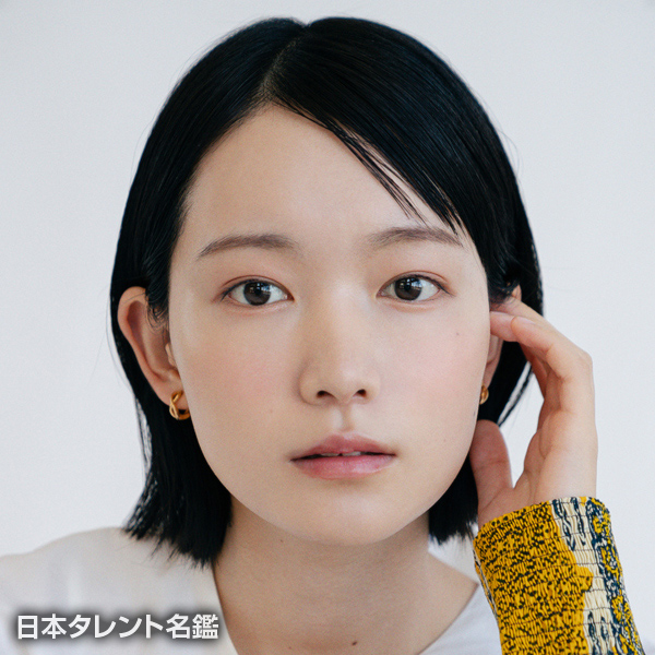 小川　紗良
