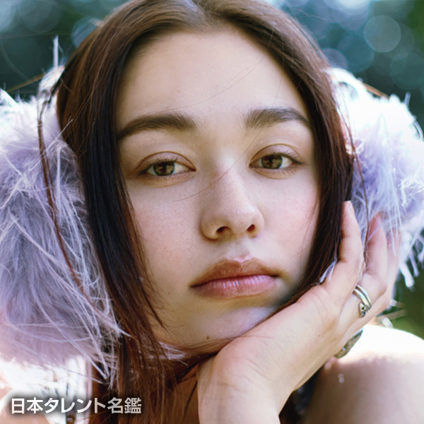 増永　かろりん