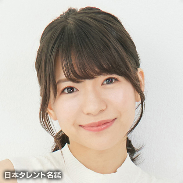 替地　桃子